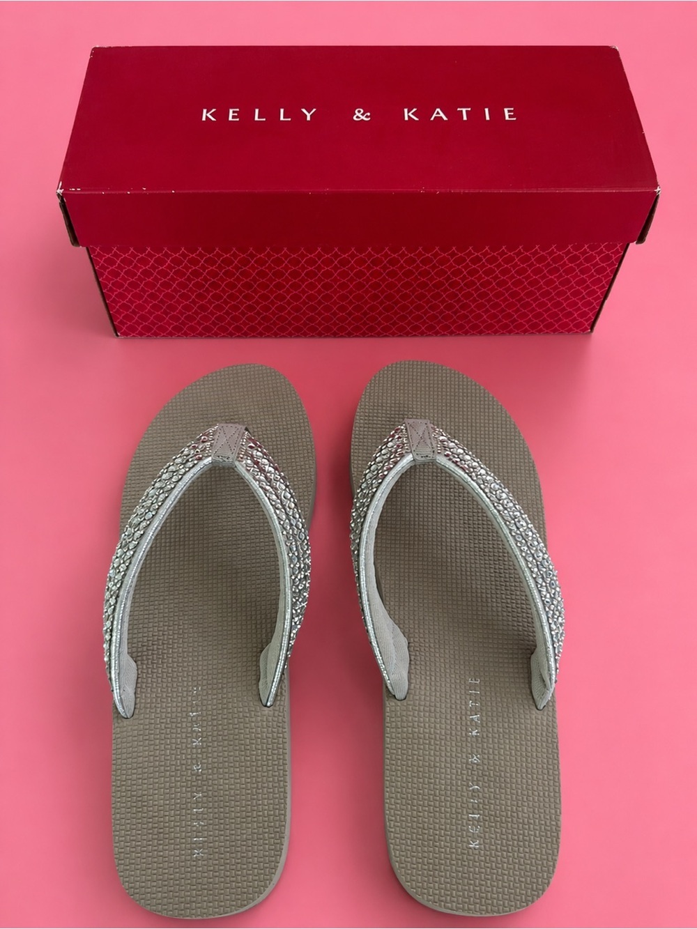 Kelly & Katie Silver Rhinestone Flip Flop Sandals | Size 9 / EU 40 | New in Box